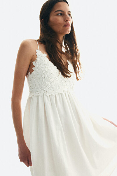 H&M İşleme Detaylı Elbise