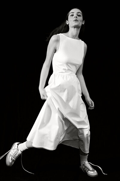 H&M Kloş Etekli Kolsuz Elbise