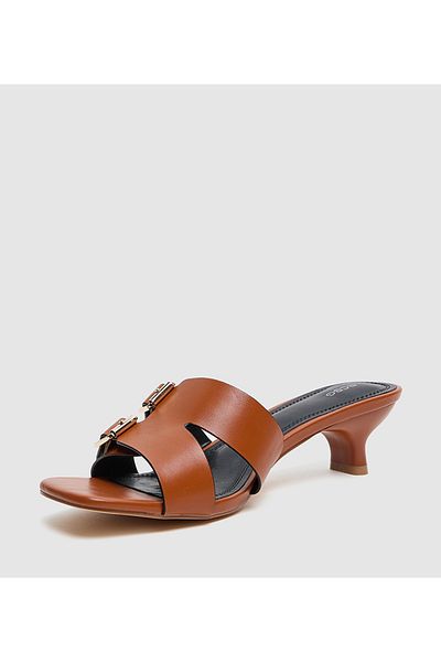 BCBG Round Low Heel Sandals with buckles Round Low Heel Sandals with buckles for women