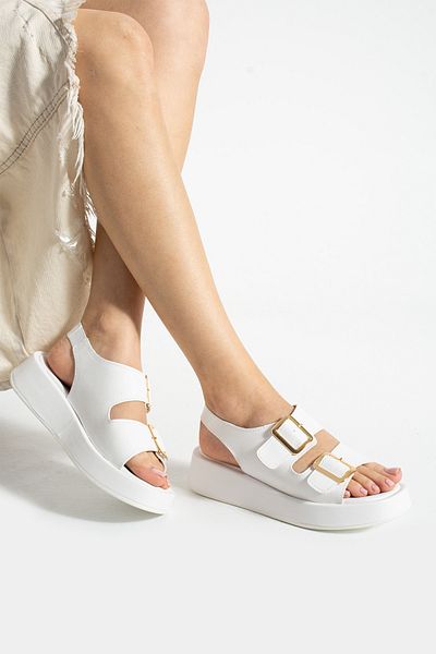 Moda Devrin White Thick Sole Rubber Detailed Double Buckle Wrap Sandals
