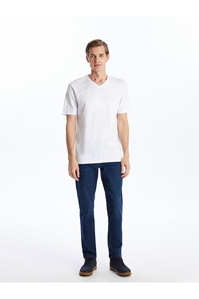 LC Waikiki Ανδρικό T-Shirt Standard Mold 100% βαμβακερό χτενισμένο ύφασμα με λαιμόκοψη V