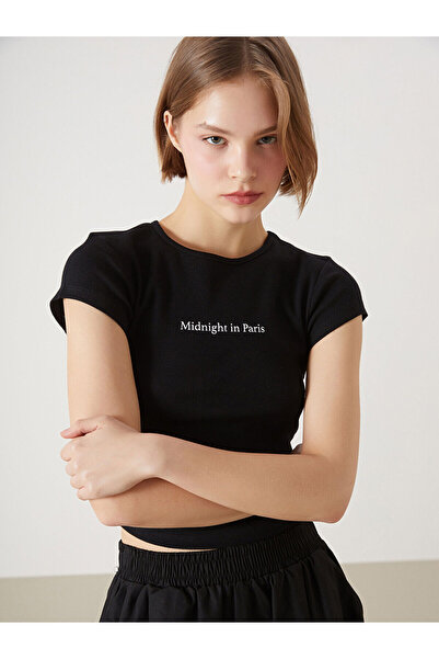 LC Waikiki Μαύρο γυναικείο μπλουζάκι Paris με τύπωμα με λαιμόκοψη ποδηλάτου