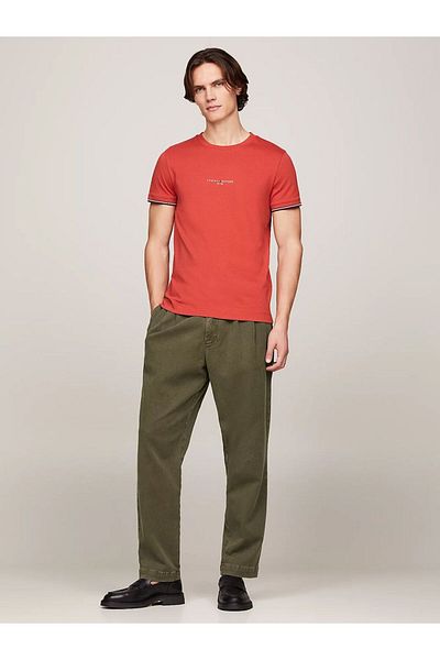 Tommy Hilfiger Men's Red T-Shirt - Plain Model Short Sleeve Woven Fabric