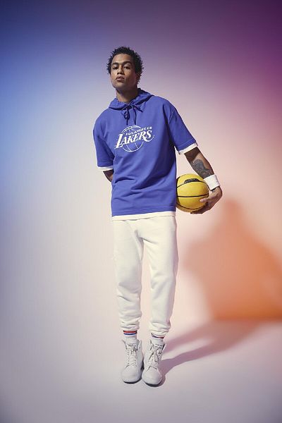 DeFacto Los Angeles Lakers Fitlereni Wide Fit Hooded Tobacco T-Shirt