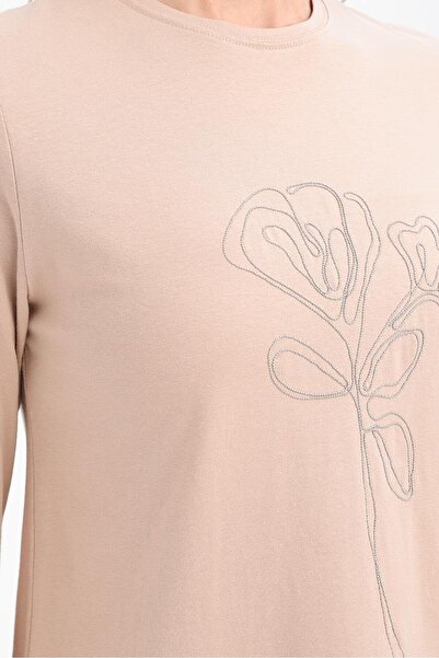 ALLDAY Beige-Chain Embroidered Long Sleeve Lycra T-Shirt