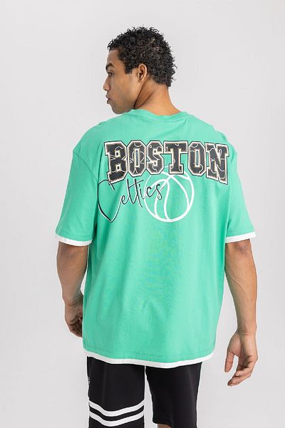 DeFacto Nba Boston Celtics Oversize Fit Crew Neck Is Too Long from Calorific for People with Arms
