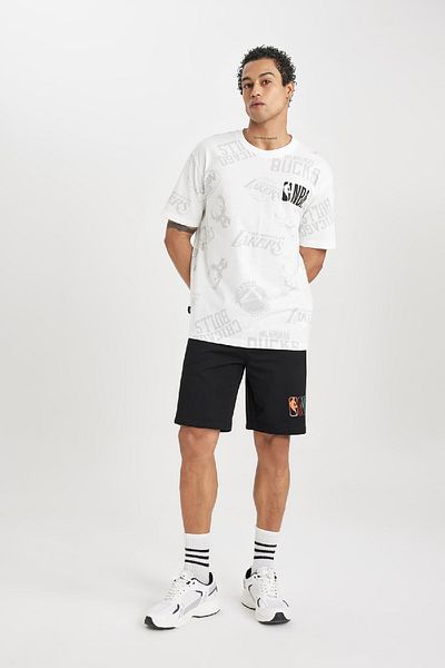 DeFacto NBA Wordmark Boxy Fit - Μπλουζάκι με κοντό μανίκι με λαιμόκοψη B3912ax24sp