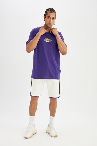 DeFacto Los Angeles Lakers Boxy Fit Crew Neck Short Sleeve T-Shirt - B9910ax24sm