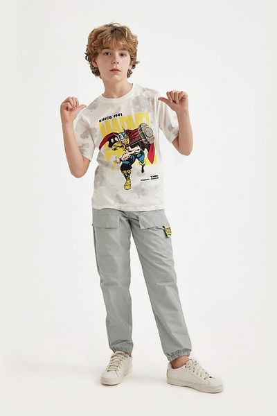DeFacto Boys' Marvel Comics Crew Neck Patterned Short Sleeve T-Shirt C1626a824sm