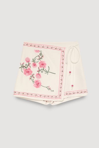 Quzu Model de flori baiserli Pantaloni scurți ecru Etketi