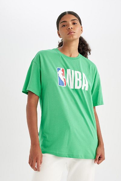 DeFacto Fit Nba Wordmark Oversize Wide Fit Crew λαιμόκοψη Βαμβακερό κοντομάνικο μπλουζάκι X2993az24sm