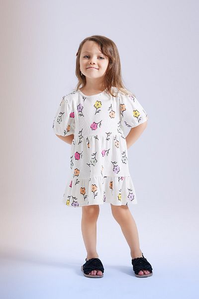 DeFacto Baby-Mädchen Kleid mit Blumenmuster und kurzen Ärmeln in Waffeloptik C4492A524SM