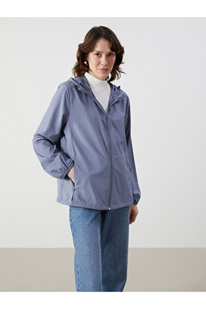 LC Waikiki معطف واق من المطر نسائي بغطاء للرأس