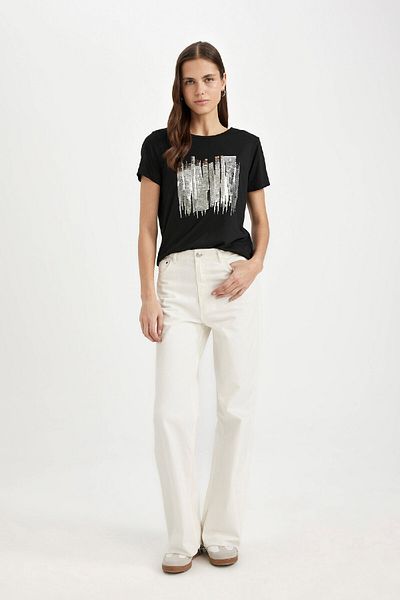 DeFacto Tričko Crew Neck Regular Fit s krátkým rukávem C7730ax24sm