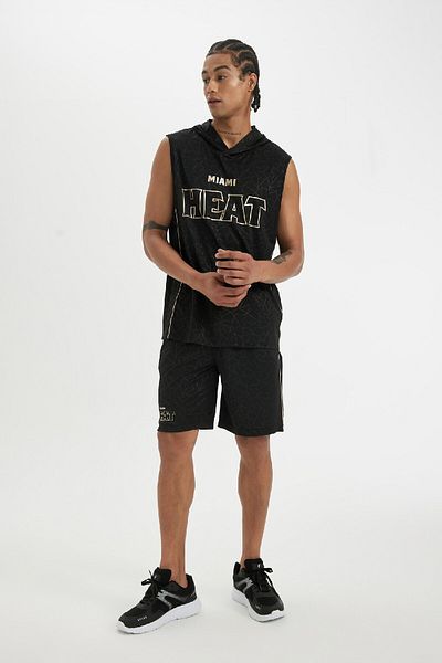 DeFacto DeFactoFit - قميص داخلي ثقيل بغطاء للرأس NBA Miami Heat B9920AX24SM