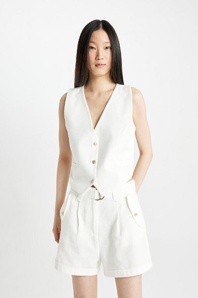 DeFacto Kurze Shorts aus Leinenmischung mit Relaxed Fit und hoher Taille - C9579AX24SM