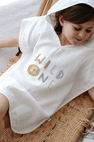 Tuğba Kuğu 4 Layer Muslin Poncho - Summer Vibes