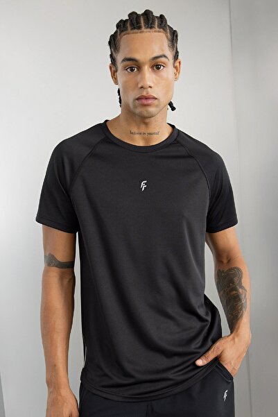 DeFacto Αθλητικό μπλουζάκι με στάμπα Crew Neck Slim Fit - Κοντό μανίκι V2887a...