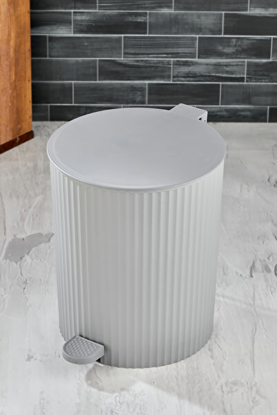 Homie ESTE - Yuvarlak Pedallı Çöp Kovası - Çizgili Kapaklı - Banyo Mutfak