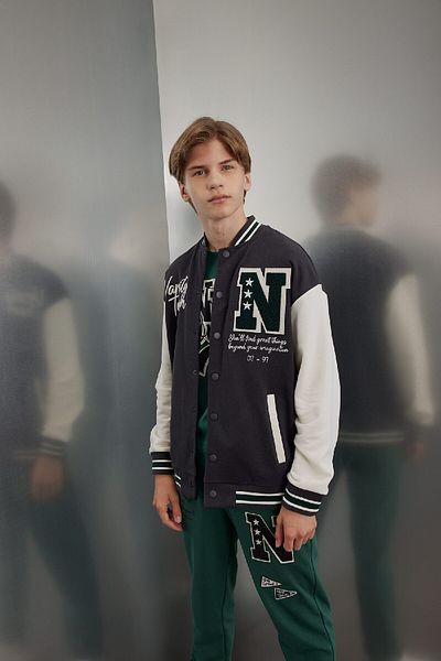 DeFacto Boy's Seasonal Bomber Cardigan - College Collar, Snap Closure, Double Pocket C7226A824Au