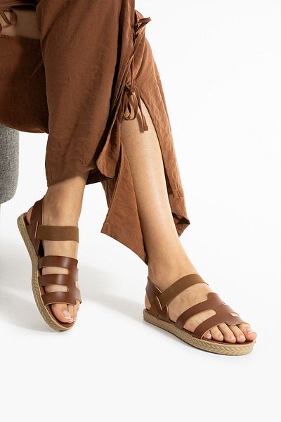 Moda Devrin Tan Piping Women's Sandals
