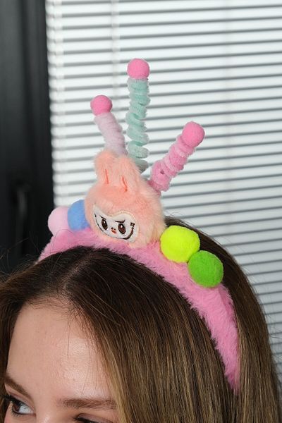 Jack Ferrero Figured Plush Crown
