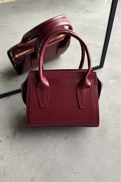 LEONAS Geantă de mână și de umăr pentru femei Faye Claret Red, cu ochi dublu, dimensiune mică