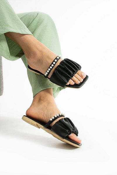 Moda Devrin Μαύρες γυναικείες παντόφλες με κορδόνια