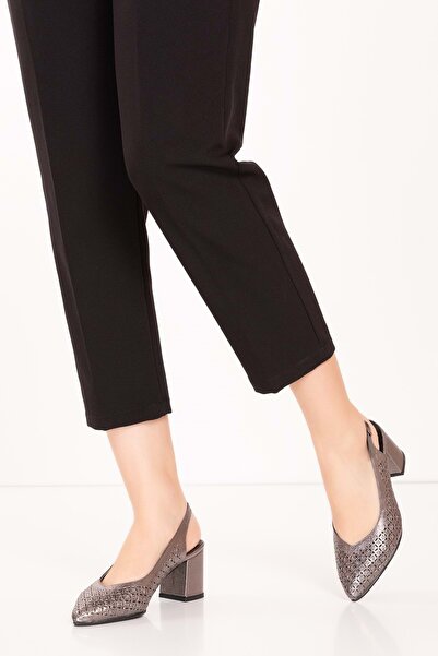 Gondol Hakiki Deri Lazer Kesim Şık Topuklu Ayakkabı Şhn.2007