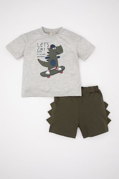 DeFacto Baby Boy 2 Piece Set Crew Neck Dinosaur Printed Short Sleeve T-Shirt Shorts C6083A524Sm