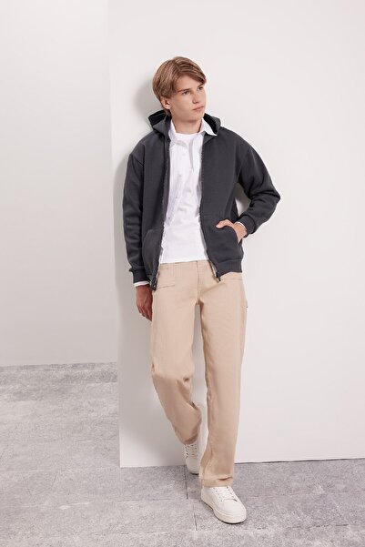 DeFacto Erkek Çocuk Antrasit Basic Düz Kapüşonlu Fermuarlı Okul Hırkası X7382a624au