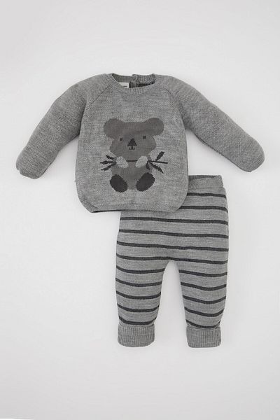 DeFacto سترة تريكو لركوب الدراجات مطرزة من Baby Boy 2L Society Koala بخصر مطاطي C9590a5