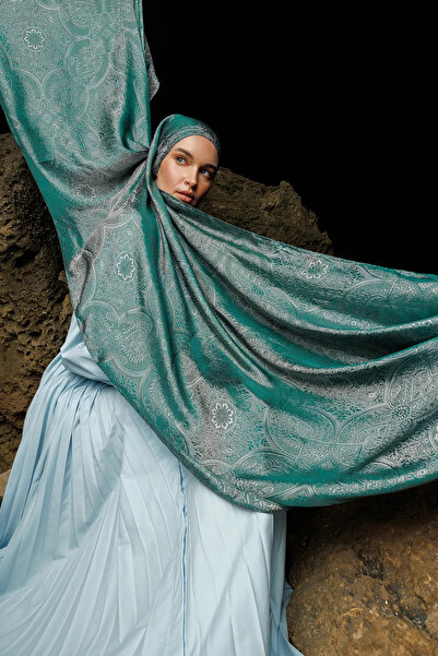 Mooncorn Vera Desen Shine Line Shawl