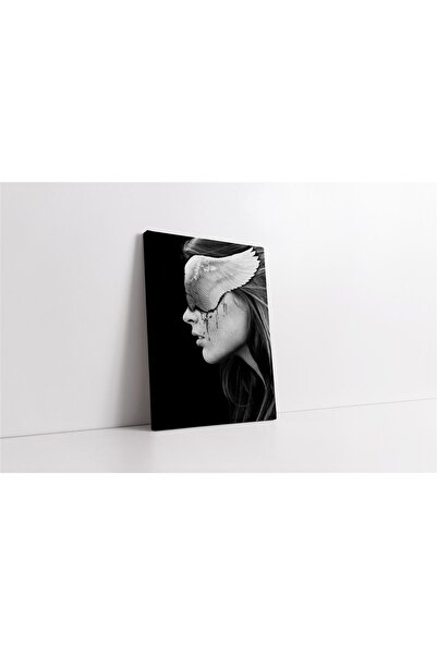 Tablosan Pictură pe pânză de o femeie cu mască de aripi