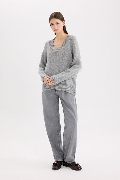 DeFacto Oversize Wide Fit V Neck Knitwear Sweater A3264Ax24Cw