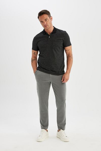 DeFacto Slim Fit Slim Fit Basic Solid Kurzarm-Poloshirt D0031ax24sm