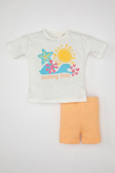 DeFacto Baby-Mädchen-Set mit 2 bedruckten Kurzarm-T-Shirt-Shorts C9433a524sm