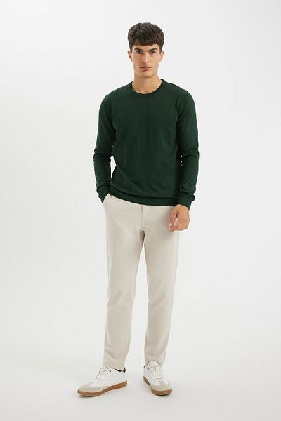DeFacto Standard Fit Κανονική κοπή Crew Neck Basic μονόχρωμο πλεκτό Άνετο πουλόβερ A5268ax24au