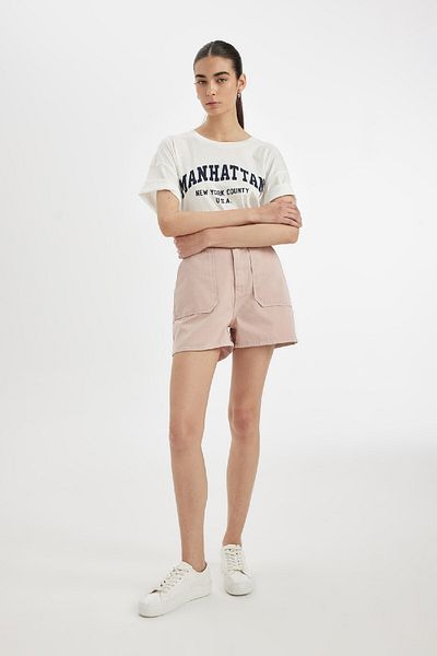 DeFacto Gabardine Mom-Shorts mit hoher Taille und kurzem Bein - D0042AX24HS