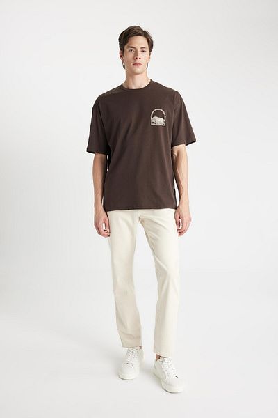 DeFacto Gerade geschnittene Jeanshose mit normaler Taille und Röhrenbein - D1978AX24SM