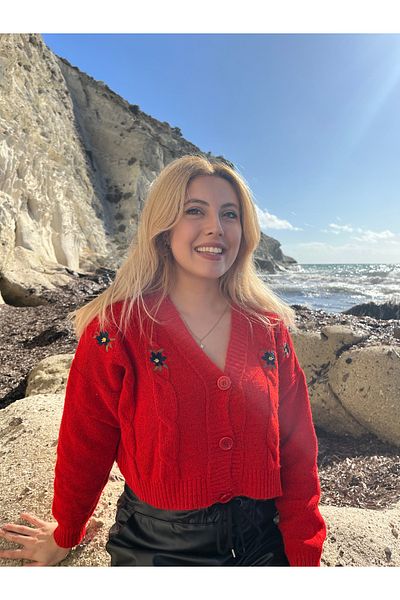 Çeşme Home Red Color Short Knitted Stylish Women's Cardigan with Embroidery Detail