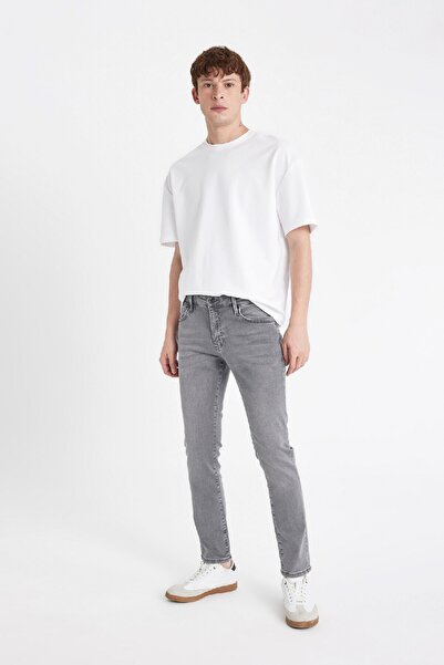 DeFacto Pedro Slim Fit Dar Kalıp Normal Bel Dar Paça Jean Pantolon D1828AX24SM