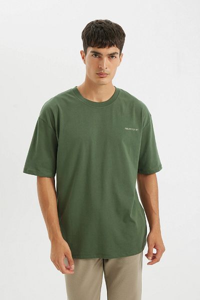 DeFacto 100% bavlna Oversize Wide Fit Crew Neck Back Potištěné tričko s krátkým rukávem D2587ax24au