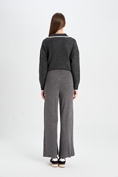 DeFacto Triko Pantolon Flare Fit Geniş Paça Basic Düz Beli Lastikli T8004az24wn
