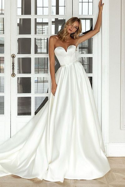 Bridal Store فساتين زفاف