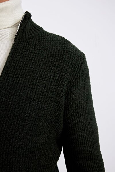 DeFacto Standard Fit Regular Cut Half Turtleneck Zippered Knitwear Cardigan R1195Az24Wn