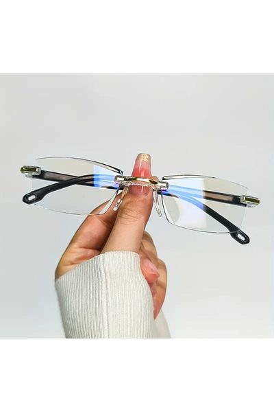 zhara tech (رقم 2.5) نظارات القراءة المحمية من الضوء الأزرق بالقرب من كتلة زرقاء للهاتف والكمبيوتر اللوحي