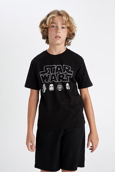 DeFacto تي شيرت للأولاد برقبة دائرية وأكمام قصيرة من Star Wars D2101a824hs