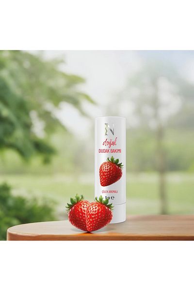 Shiness Natural Lip Balm Strawberry Flavored Colored