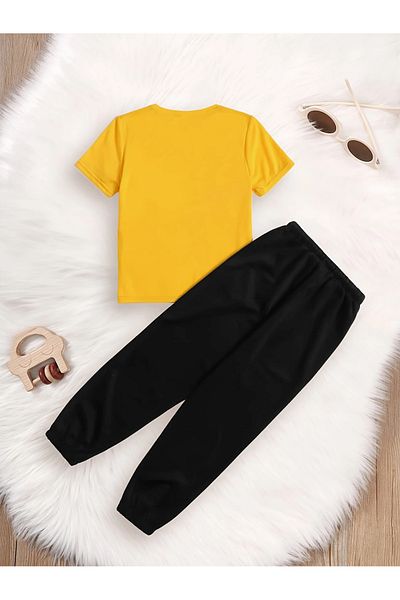PENTHİLUS 2-Piece Set, Short-Sleeved T-Shirt and Elastic Waist Pants, Comfortable Modern Design with Letter Printing